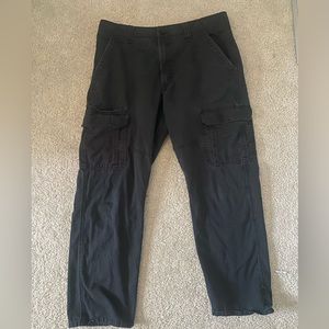 Black wrangler cargo pants